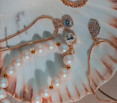 Earrings For face shape 